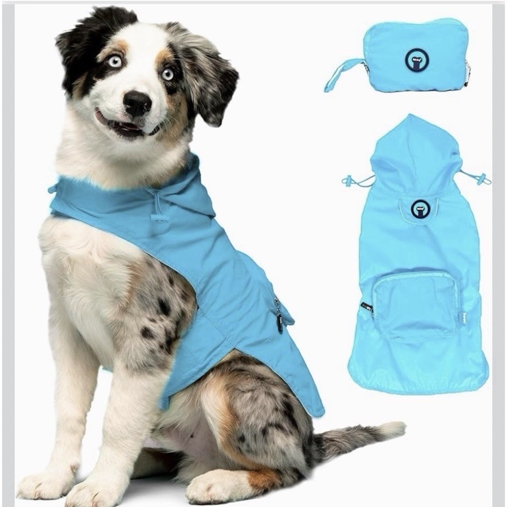 Fabdog lt. blue Packable Nylon hooded Leash hole Waterproof Raincoat Size Medium